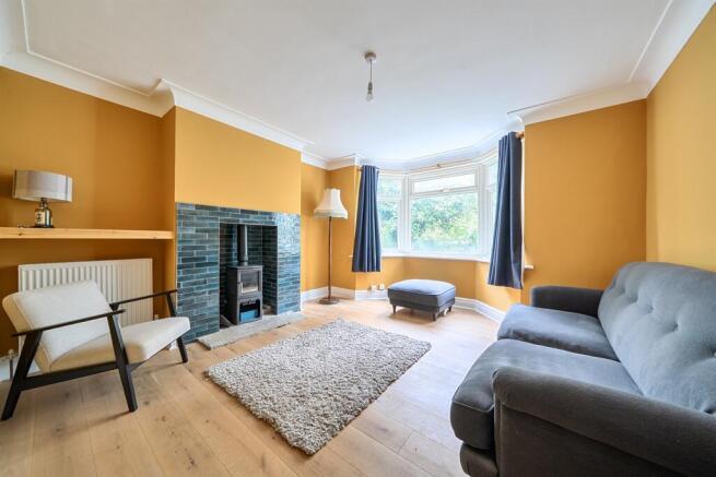 3 bed Semi-Detached for sale Image 8