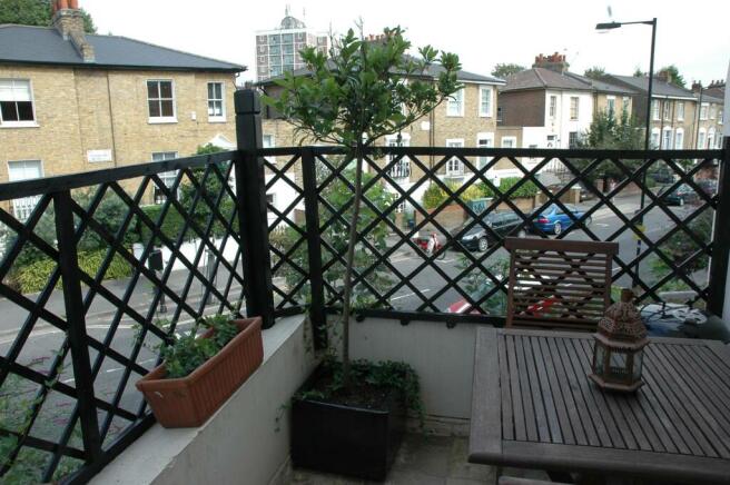Photo 11