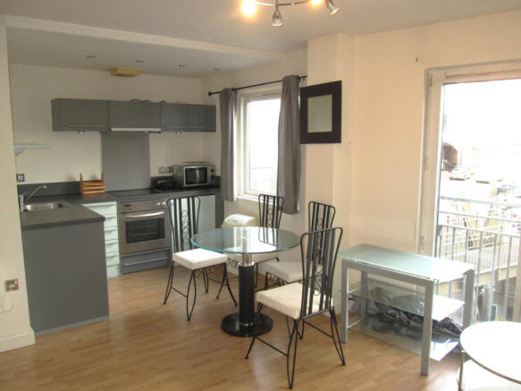 Dining / Lounge Area