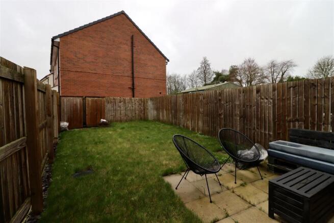 2 bed Semi-Detached for sale Image 12