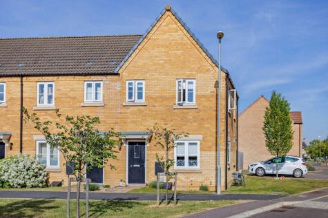 Cricketers Way, Oundle, Peterborough, PE8