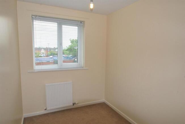 19 hemleigh bed2.JPG