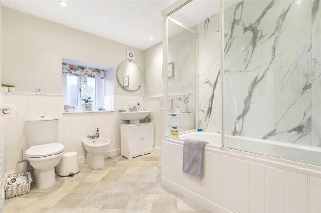 3 bed Detached for sale Image 7
