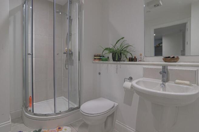 1 bed Flat for sale Image 11