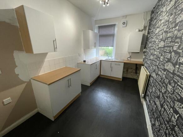 2 bed Terraced for sale Image 5