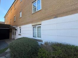 21, Sachfield Drive, Chafford Hundred, Grays RM16 6QJ