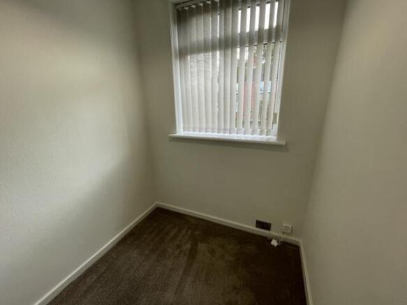 3 bed House to rent Image 11