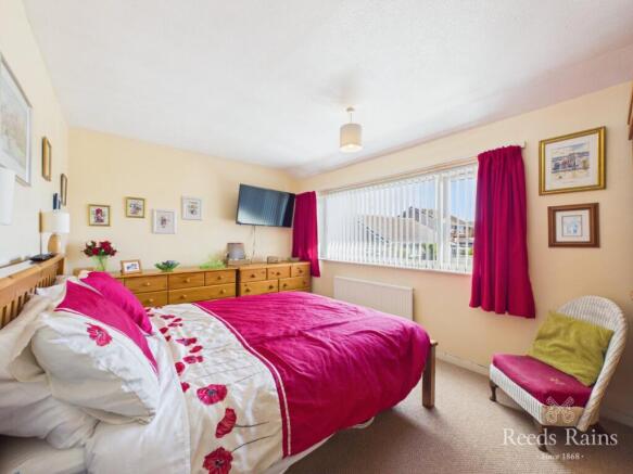 3 bed Semi-Detached for sale Image 5