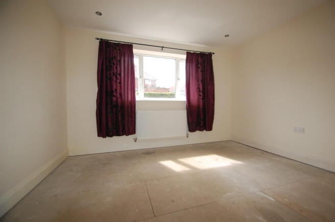 Bedroom 5 / Downs...