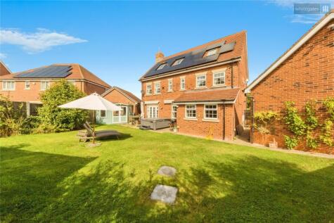 St. Augustines Drive, Weston, Crewe, Cheshire, CW2