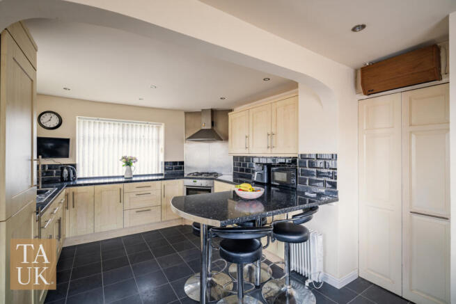 Maes Glas, Rhos On Sea, LL28 photo 4