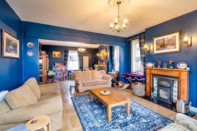 Dining Room: