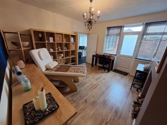 Photo 5