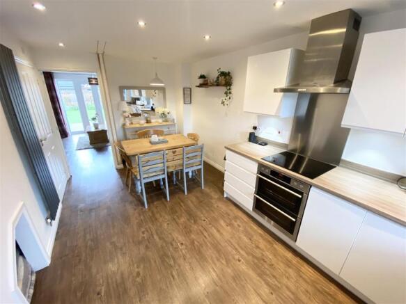 Kitchen / Diner