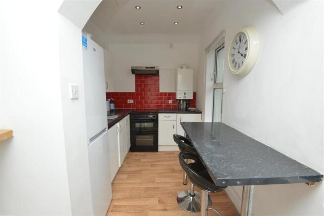 Two Mile Hill Road, Kingswood, Bristol BS15 1BH photo 4