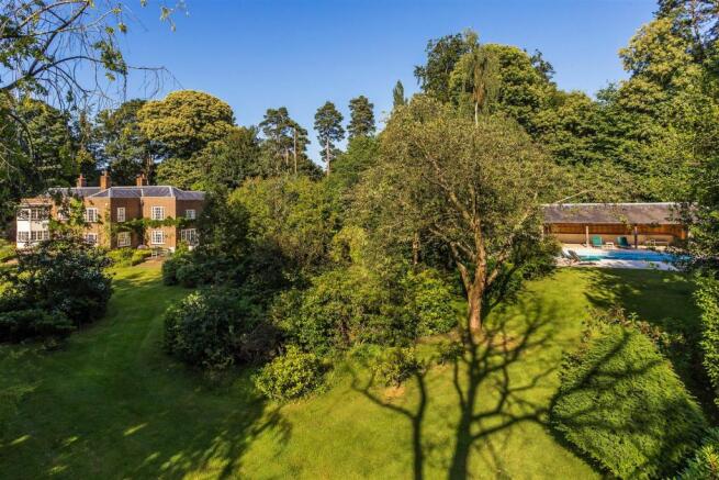 house. estate agent 
