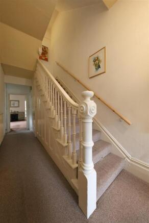 72Wyndham Cres. 0919