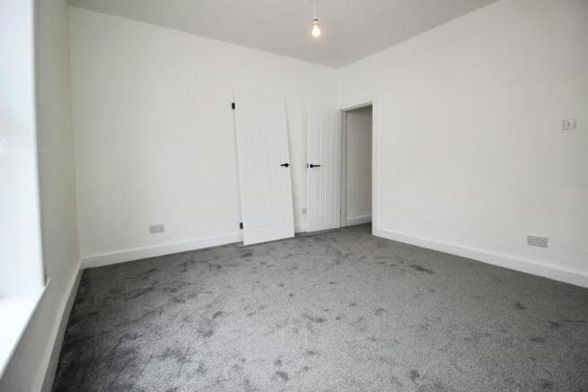2 bed Terraced for sale Image 9