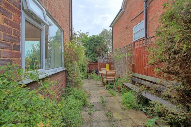 WRAP-AROUND GARDENS