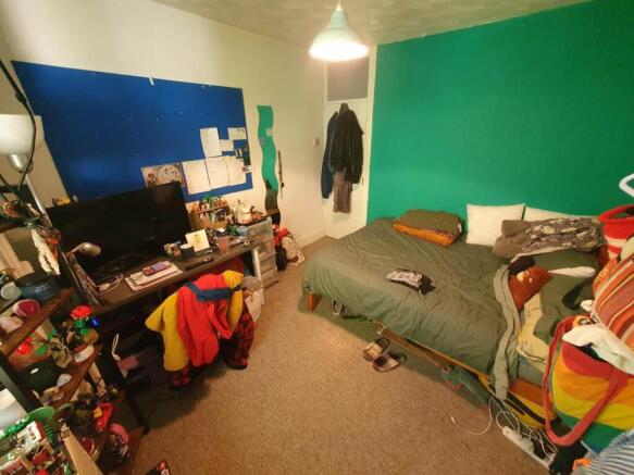 Room 6 (First floor 