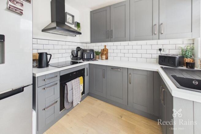 3 bed End of Terrace for sale Image 5