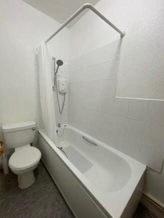 1 bed Flat to rent Image 2