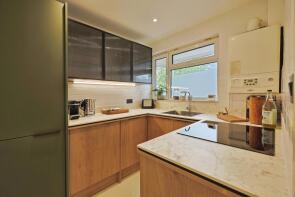 7, Mckiernan Court, Shuttleworth Road, London SW11 3DY
