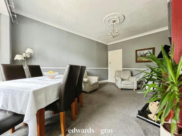 Coleshill Heath Road, Marston Green, B37 7HY photo 4