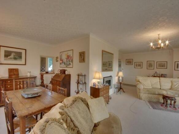 Living/Dining Room