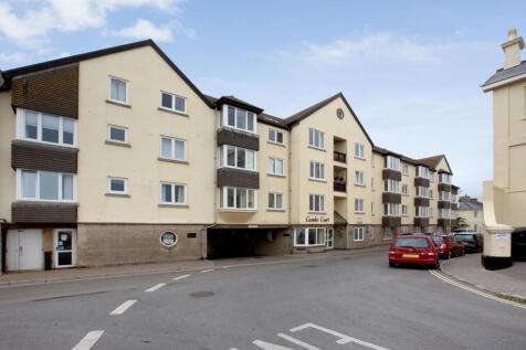 Strand, Leander Court Strand, TQ14