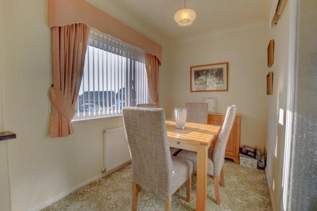 Dining Room - 2.jpg