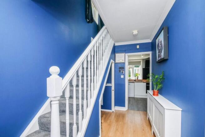 3 bed House for sale Image 12