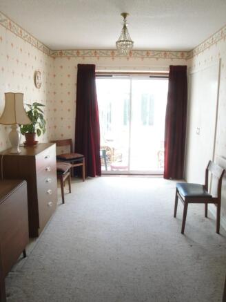 dining/bedroom 2