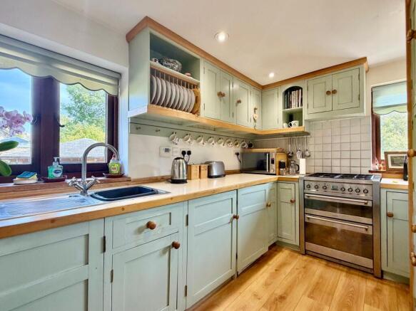 Broadhempston, Totnes, TQ9 photo 4
