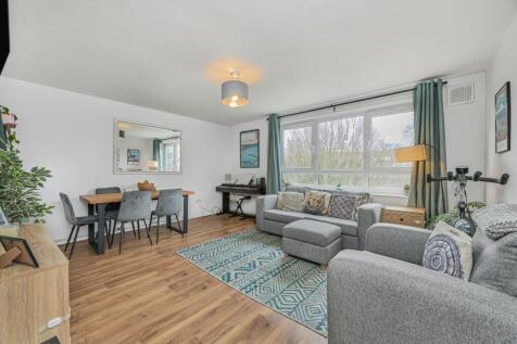 Brixton Hill, London, SW2
