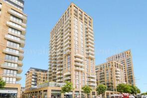 7 3 Compton House, Victory Parade, Plumstead Road, London SE18 6FS