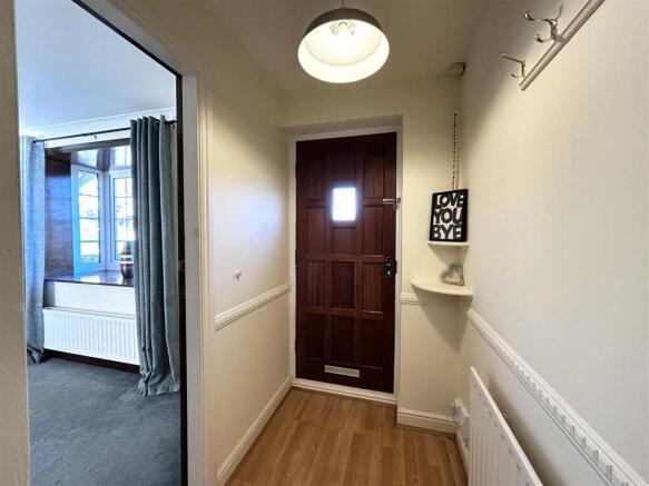 Inkerman Way, Huddersfield, HD8 8UU photo 4