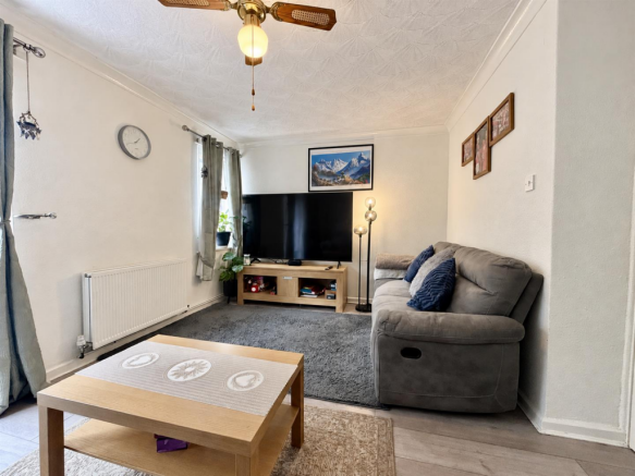 Living Room: