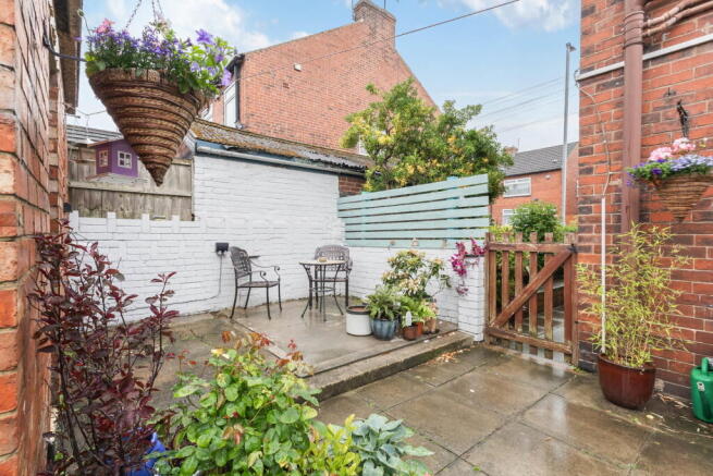 2 bed Semi-Detached for sale Image 4