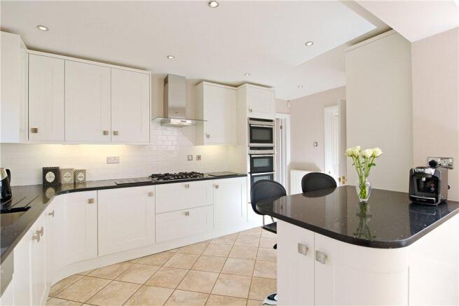 Kitchen/Breakfast Rm