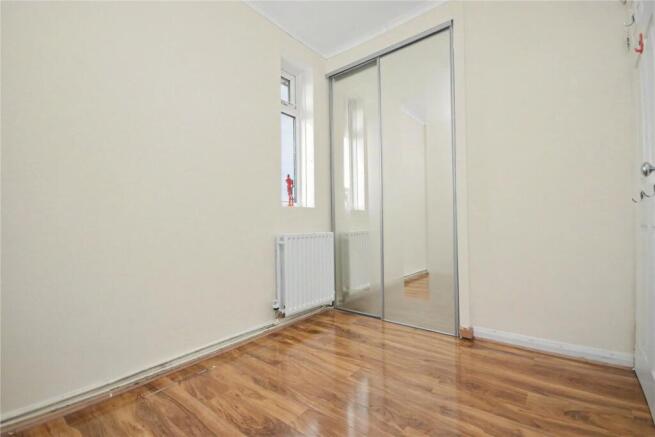 3 bed Semi-Detached for sale Image 9