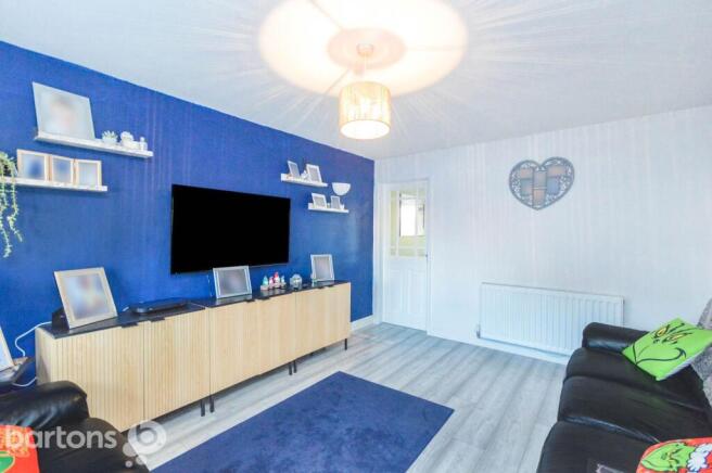 Ferndale Drive, Bramley, S66 photo 4