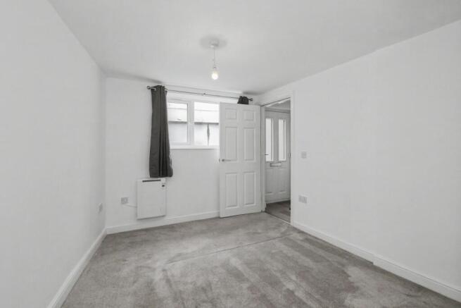 Flat 6, 61 Park Green, Macclesfield, Cheshire, SK11 photo 4