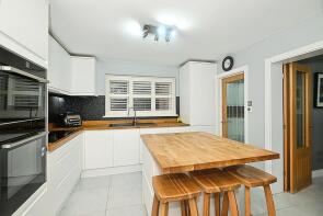 8, Bramley Gardens, Maidstone ME17 4TX