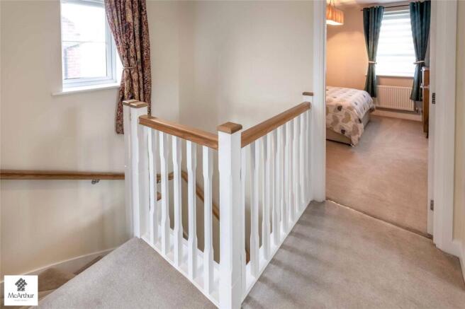 3 bed Detached for sale Image 11