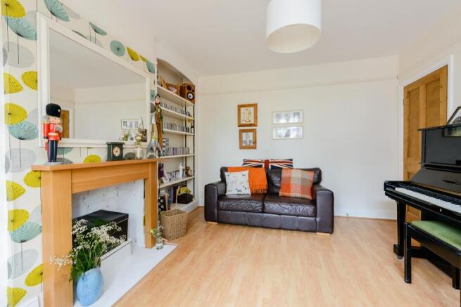 8271734-interior17-8