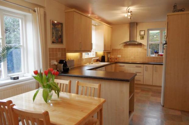 Kitchen 01