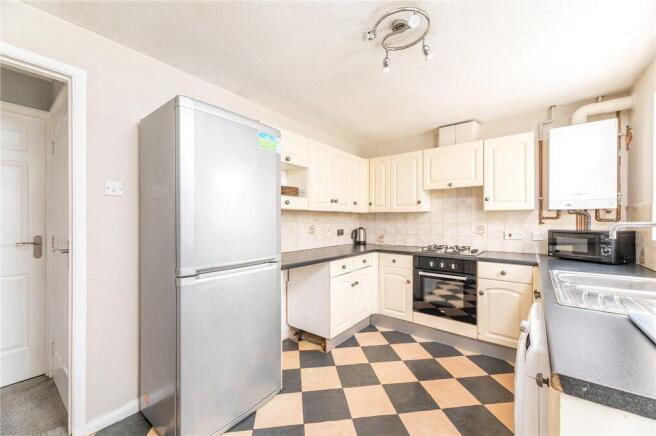 2 bed Town House for sale Image 6