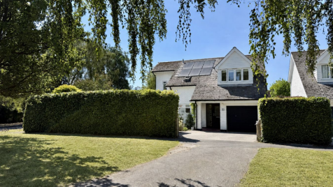 Kitchers Close, Sway, Lymington, SO41