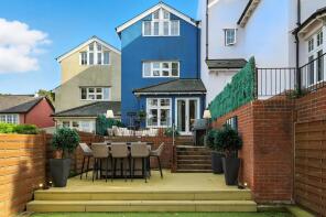 Philpots, Cromwell Hill, Maldon CM9 4QD